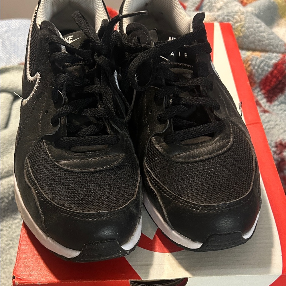 Nike Black and White Low-Top Athletic Sneakers